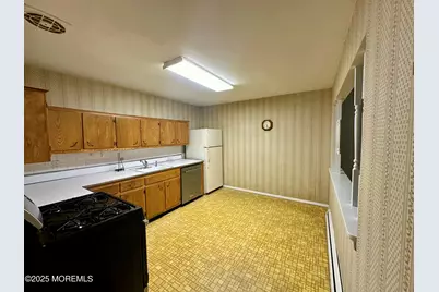 9 Birch Drive #B, Toms River Township, NJ 08757 - Photo 8