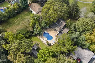 150 Robertsville Rd, Freehold, NJ 07728 - Photo 32