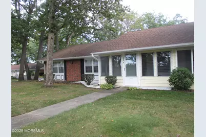 262A Kingston Court, Lakewood, NJ 08701 - Photo 2