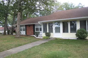 262A Kingston Ct, Lakewood, NJ 08701 - Photo 2