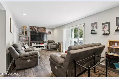 9 Cove Court, Howell Township, NJ 07731 - Photo 12