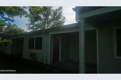 1700 Nj 37 W #106-03, Toms River Township, NJ 08757 - Photo 8