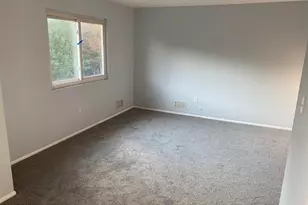 185 Clubhouse Dr, Middletown, NJ 07748 - Photo 10