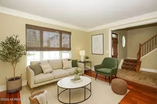 141 Plumstead Dr, Freehold, NJ 07728 - Photo 8