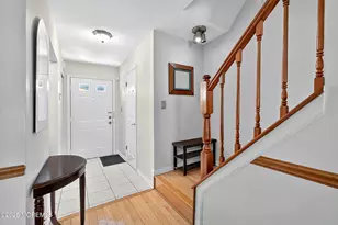 78 Albury Way, North Brunswick Township, NJ 08902 - Photo 2