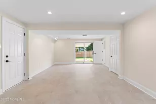 8 Chesapeake Rd, Manalapan Township, NJ 07726 - Photo 20