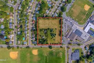 16 Robertsville Rd, Freehold, NJ 07728 - Photo 4