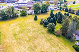 16 Robertsville Rd, Freehold, NJ 07728 - Photo 34