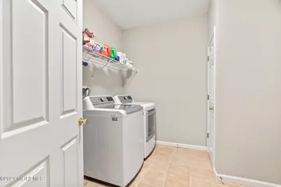 8 Iroquois Court, Colts Neck Township, NJ 07722 - Photo 20