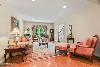 8 Iroquois Court, Colts Neck Township, NJ 07722 - Photo 12