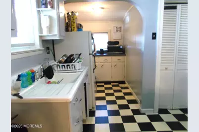 1026 Park Street, Florence, NJ 08518 - Photo 2