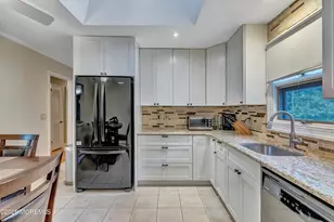 20 Devon Rd, Middletown, NJ 07748 - Photo 6