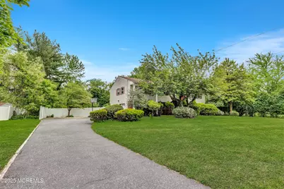 20 Devon Road, Middletown, NJ 07748 - Photo 2