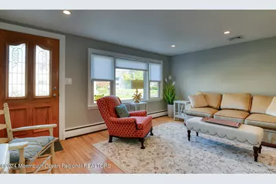 105 St Louis Avenue, Point Pleasant Beach, NJ 08742 - Photo 4