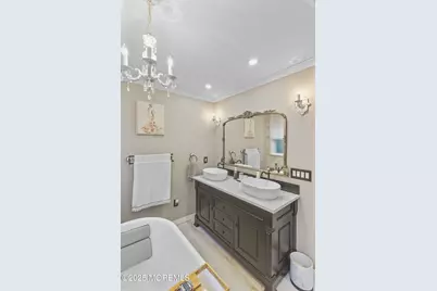 20 Brookwood Drive, Freehold, NJ 07728 - Photo 14