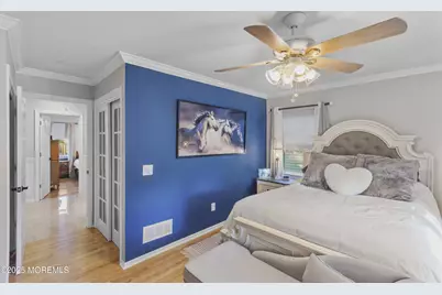 20 Brookwood Drive, Freehold, NJ 07728 - Photo 10