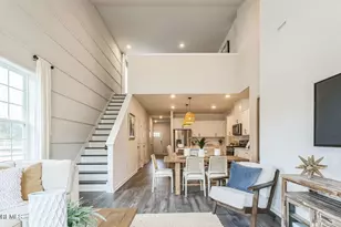 46 Victoria Gdns Sq, Neptune Township, NJ 07753 - Photo 10