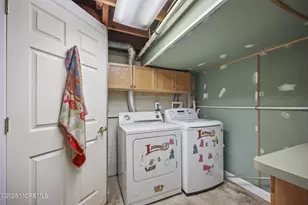 11 Oxford Rd, Manalapan Township, NJ 07726 - Photo 30