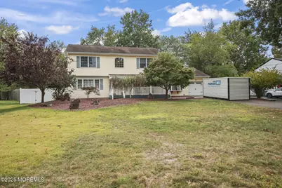 11 Oxford Road, Manalapan Township, NJ 07726 - Photo 48