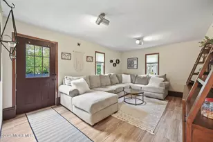 11 Goldsmith Dr, Holmdel, NJ 07733 - Photo 32