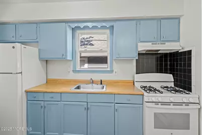 1105 Emory Street, Asbury Park, NJ 07712 - Photo 6