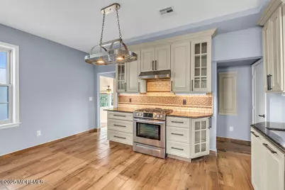 10 South Street, Sea Bright, NJ 07760 - Photo 10