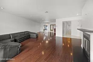 9E Cove Ln, North Bergen, NJ 07047 - Photo 8