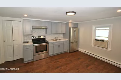 164 W Front #2, Keyport, NJ 07735 - Photo 2