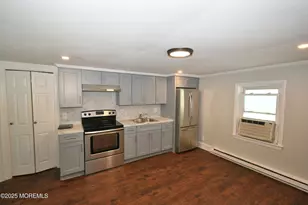 164 W Front, Keyport, NJ 07735 - Photo 2