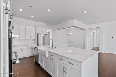 38 Sofia Drive, Manalapan Township, NJ 07726 - Photo 14