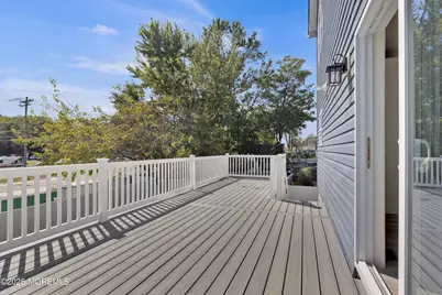 650 Washington Avenue, Union Beach, NJ 07735 - Photo 14
