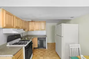 116 Moss Pl, Neptune Township, NJ 07753 - Photo 12