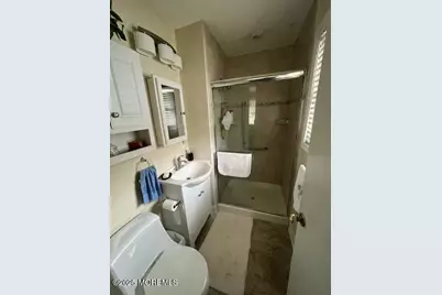 39 Innsbruck Drive, Toms River Township, NJ 08757 - Photo 20