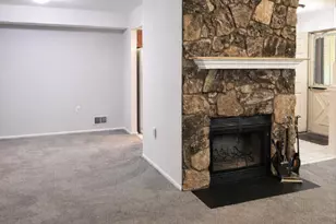 315 Wellington Pl, Aberdeen Township, NJ 07747 - Photo 8