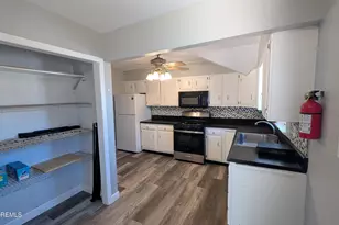 164 Port Monmouth Rd, Keansburg, NJ 07734 - Photo 2