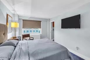 28 Riverside Ave, Red Bank, NJ 07701 - Photo 4