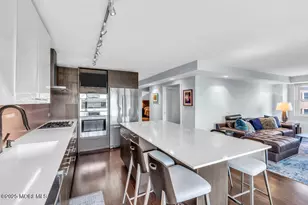 28 Riverside Ave, Red Bank, NJ 07701 - Photo 8