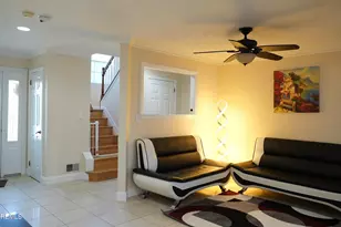 27 Hummingbird Ct, Marlboro Township, NJ 07746 - Photo 2