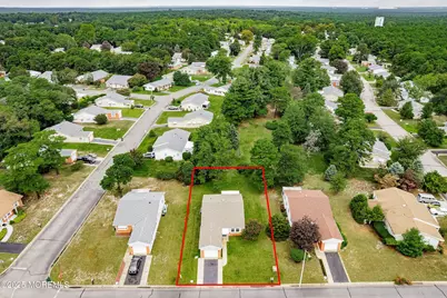 54 Columbus Boulevard, Manchester Township, NJ 08759 - Photo 2