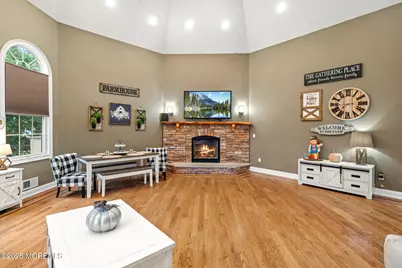 33 Harbor Road, Morganville, NJ 07751 - Photo 20