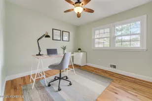 64 Woodcrest Dr, Freehold, NJ 07728 - Photo 26