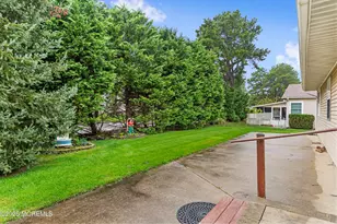 51 Trent Dr, Toms River Township, NJ 08757 - Photo 24