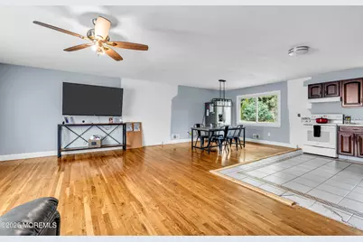 737 Paramount Way, Brick, NJ 08724 - Photo 8