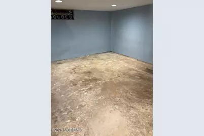 80 Jackson Street, Freehold, NJ 07728 - Photo 20