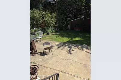 80 Jackson Street, Freehold, NJ 07728 - Photo 4