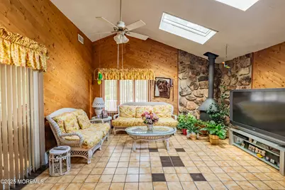 806 W Farms Road, Howell Township, NJ 07731 - Photo 10