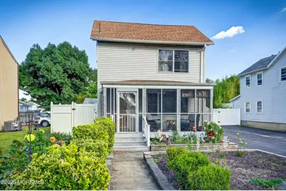 557 Lloyd Road #B, Hazlet Township, NJ 07730 - Photo 1