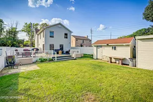 557 Lloyd Rd, Hazlet Township, NJ 07730 - Photo 26