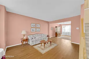 40 Baltusrol Dr, Manalapan Township, NJ 07726 - Photo 4