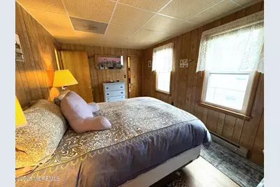 67 Farragut Avenue, Seaside Park, NJ 08752 - Photo 16